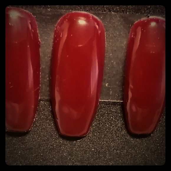 Dark Red Press On Nails - Picture 1 of 3